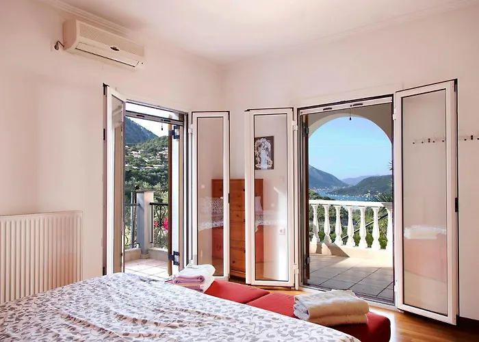 Victoria - 3 Bedroom With A Private Pool * Katokhórion