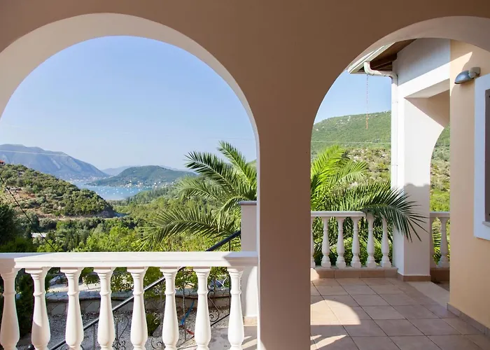 Victoria - 3 Bedroom With A Private Pool Katokhórion