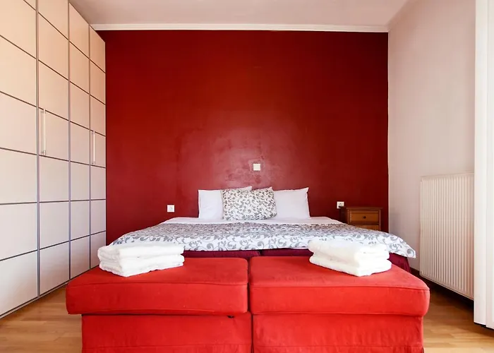 Victoria - 3 Bedroom With A Private Pool Villa Katokhórion
