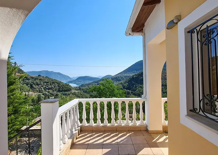 Victoria - 3 Bedroom With A Private Pool * Katokhórion