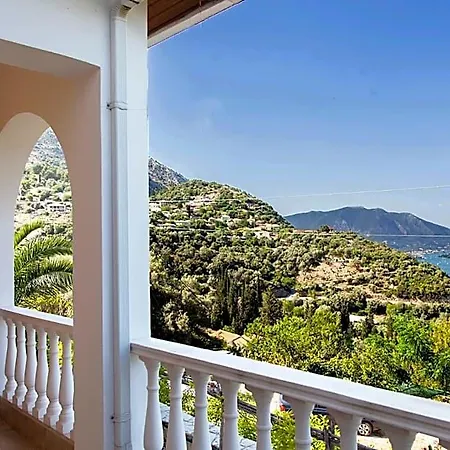 Villa Victoria - 3 Bedroom With A Private Pool Katohóri